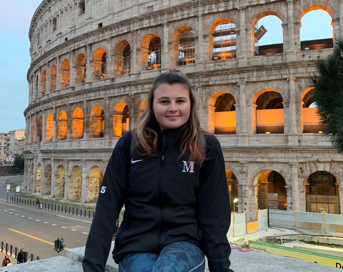 Hannah McKay, Rome